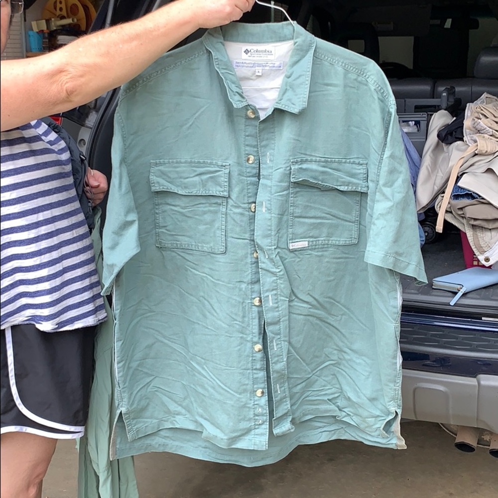 Columbia men’s outdoor shirt